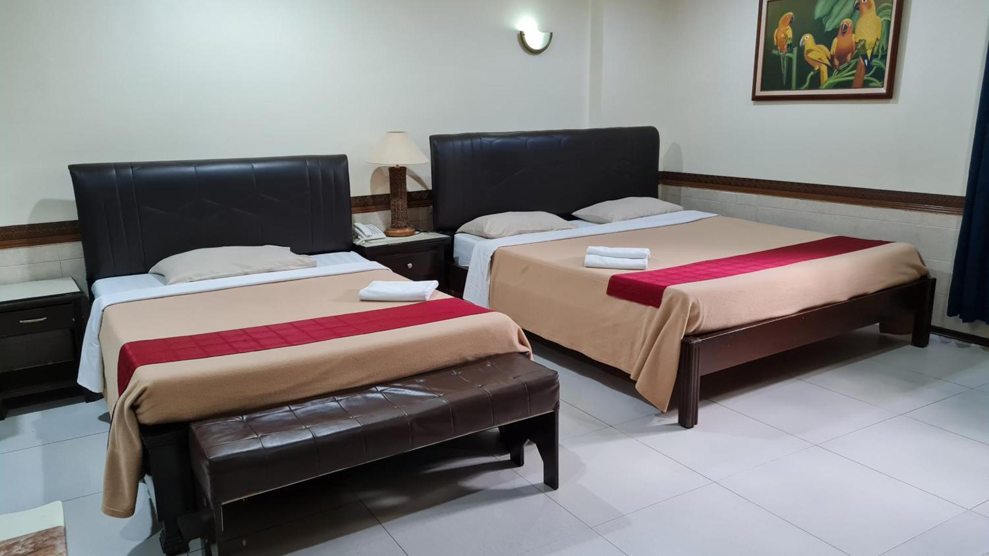 Tiger Hotel Angeles Ngoại thất bức ảnh